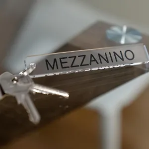 https://mezzanino-4438.hotelslidodijesolo.com